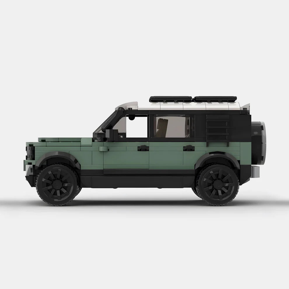 Land Rover Defender - Mystery Whips